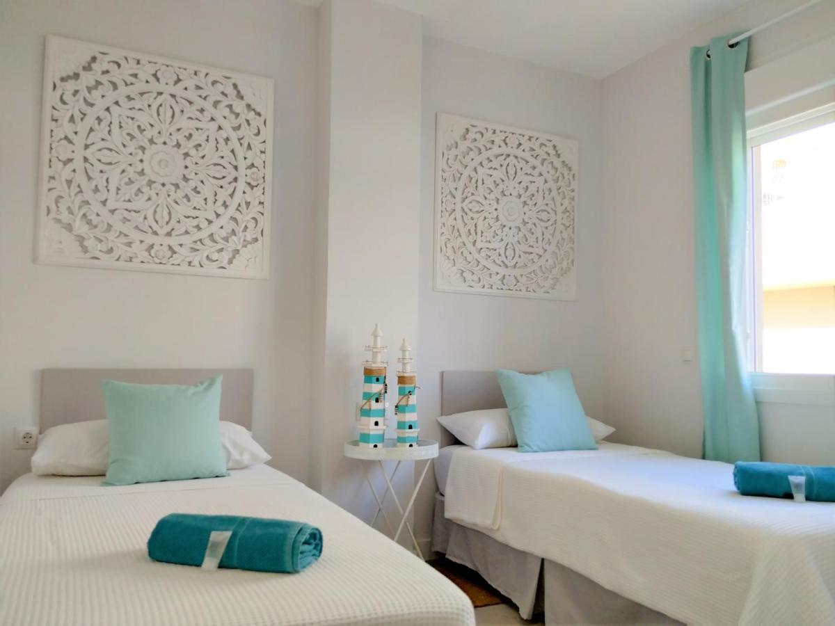 Pena Beach 3 Bedroom Duplex, Bbq, Pool, Sea Views, Benalmadena Ngoại thất bức ảnh
